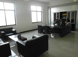 經(jīng)理辦公室